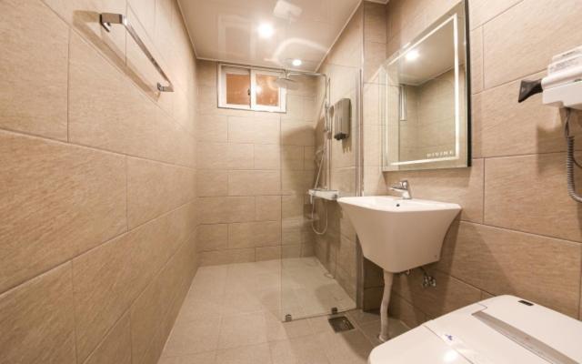 Gwangju Divine Hotel Gwangju Metropolitan City Habitación foto